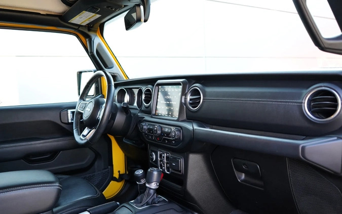 Jeep Wrangler cena 179000 przebieg: 138591, rok produkcji 2019 z Olsztynek małe 529